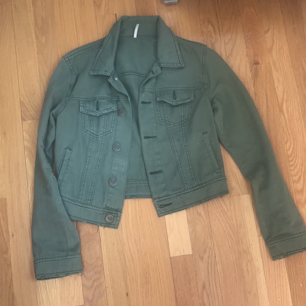 SOLD Free People distressed denim jacket 2 XS